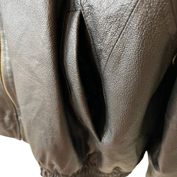 Black Leather Pabst Beer Exclusive Burk’s Bay Napa Bomber Jacket - Picture 12 of 16